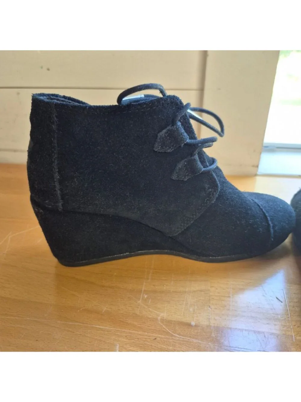 Toms Womens Black Suede Lace-Up Wedge Booties Size 8.5 - Picture 7 of 8